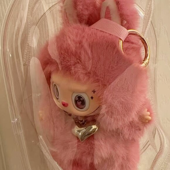 Pop Mart Labubu Lisa pink with keychain – BLACKPINK fans' collectible - Picture 3 of 7